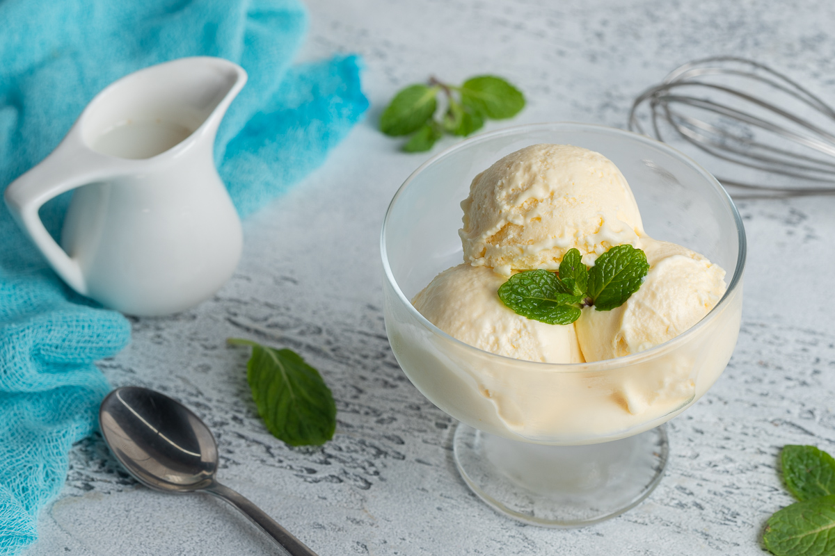 Vaření s láskou domashnee-morozhenoe Jak udělat domácí zmrzlinu bez zmrzlinovače Recept na dezerty  Recept na zmrzlinu Kondenzované mléko Domácí zmrzlina Čokoládová zmrzlina Bez zmrzlinovače Banánová zmrzlina 