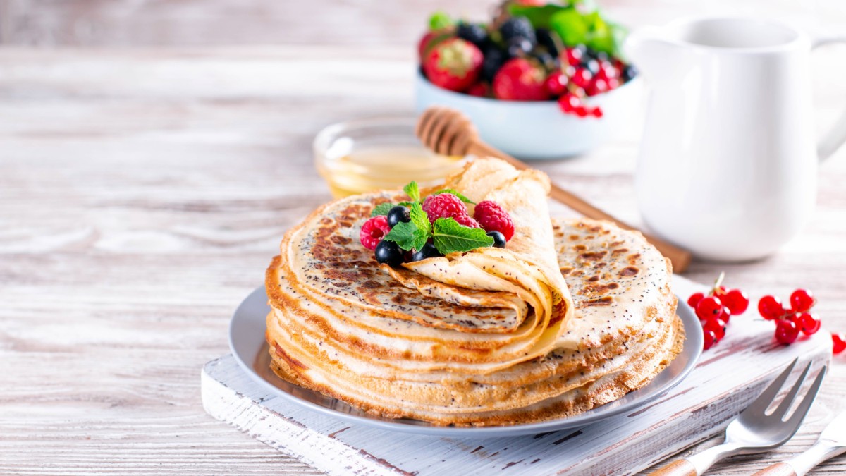 Vaření s láskou bliny-iagody-mak Palačinky Recept: Dokonalý Návod na Nadýchané a Chutné Palačinky Recept na dezerty Tipy pro kuchaře  